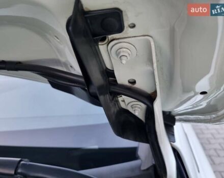 Білий Мерседес Б-клас, об'ємом двигуна 1.5 л та пробігом 269 тис. км за 15750 $, фото 49 на Automoto.ua