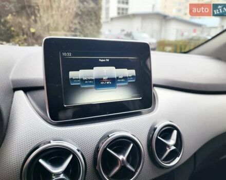 Белый Мерседес Б-класс, объемом двигателя 0 л и пробегом 60 тыс. км за 9999 $, фото 34 на Automoto.ua