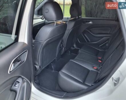 Білий Мерседес Б-клас, об'ємом двигуна 1.5 л та пробігом 269 тис. км за 15750 $, фото 22 на Automoto.ua