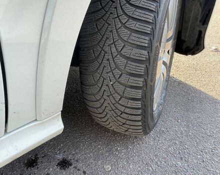 Білий Мерседес Б-клас, об'ємом двигуна 0 л та пробігом 140 тис. км за 11000 $, фото 9 на Automoto.ua