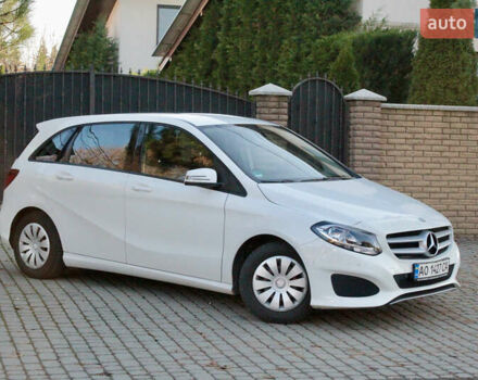 Белый Мерседес Б-класс, объемом двигателя 1.5 л и пробегом 178 тыс. км за 14500 $, фото 3 на Automoto.ua