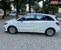 Белый Мерседес Б-класс, объемом двигателя 0 л и пробегом 126 тыс. км за 11600 $, фото 4 на Automoto.ua