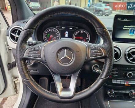 Мерседес Б-клас 2016 у Дніпро (Дніпропетровську) на Automoto.ua Білий Мерседес Б-клас, об'ємом двигуна 0 л та пробігом 99 тис. км за 11999 $, фото 15 на Automoto.ua