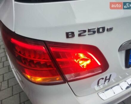 Белый Мерседес Б-класс, объемом двигателя 0 л и пробегом 60 тыс. км за 9999 $, фото 14 на Automoto.ua