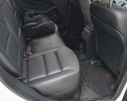 Белый Мерседес Б-класс, объемом двигателя 0 л и пробегом 120 тыс. км за 12500 $, фото 7 на Automoto.ua