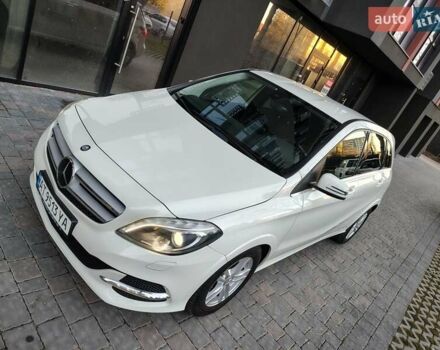 Белый Мерседес Б-класс, объемом двигателя 0 л и пробегом 85 тыс. км за 10500 $, фото 14 на Automoto.ua