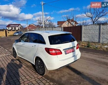 Білий Мерседес Б-клас, об'ємом двигуна 0 л та пробігом 99 тис. км за 10600 $, фото 6 на Automoto.ua
