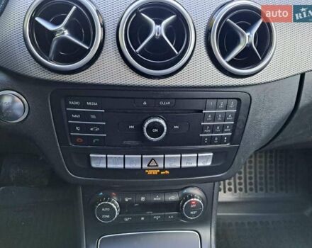 Білий Мерседес Б-клас, об'ємом двигуна 0 л та пробігом 99 тис. км за 10600 $, фото 20 на Automoto.ua