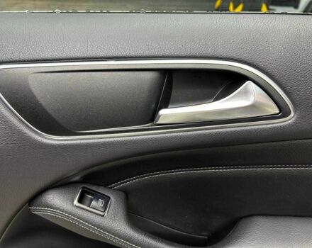 Білий Мерседес Б-клас, об'ємом двигуна 0 л та пробігом 120 тис. км за 11800 $, фото 8 на Automoto.ua