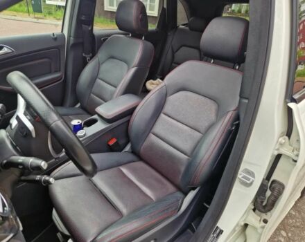 Белый Мерседес Б-класс, объемом двигателя 2 л и пробегом 79 тыс. км за 6700 $, фото 7 на Automoto.ua