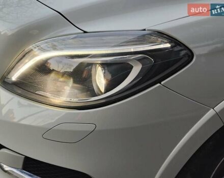 Белый Мерседес Б-класс, объемом двигателя 0 л и пробегом 85 тыс. км за 10500 $, фото 29 на Automoto.ua