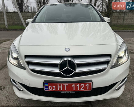 Білий Мерседес Б-клас, об'ємом двигуна 0 л та пробігом 54 тис. км за 10200 $, фото 1 на Automoto.ua