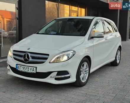 Белый Мерседес Б-класс, объемом двигателя 0 л и пробегом 85 тыс. км за 10500 $, фото 20 на Automoto.ua