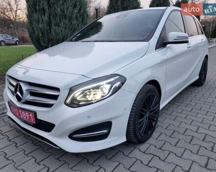 Білий Мерседес Б-клас, об'ємом двигуна 1.5 л та пробігом 269 тис. км за 15750 $, фото 7 на Automoto.ua