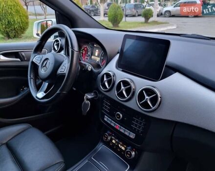 Білий Мерседес Б-клас, об'ємом двигуна 1.5 л та пробігом 269 тис. км за 15750 $, фото 32 на Automoto.ua