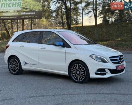 Белый Мерседес Б-класс, объемом двигателя 0 л и пробегом 90 тыс. км за 9800 $, фото 20 на Automoto.ua