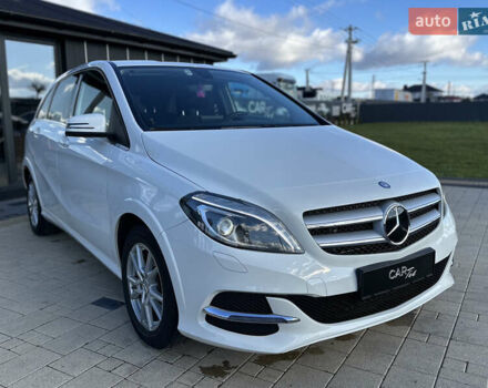 Білий Мерседес Б-клас, об'ємом двигуна 0 л та пробігом 63 тис. км за 11900 $, фото 1 на Automoto.ua
