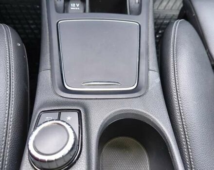 Белый Мерседес Б-класс, объемом двигателя 0 л и пробегом 120 тыс. км за 12500 $, фото 11 на Automoto.ua