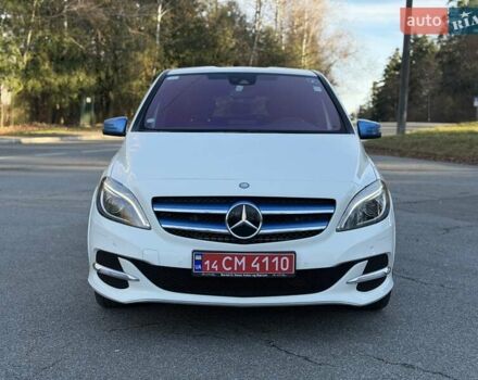 Белый Мерседес Б-класс, объемом двигателя 0 л и пробегом 90 тыс. км за 9800 $, фото 15 на Automoto.ua