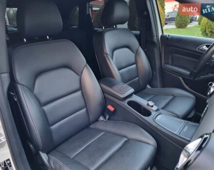 Білий Мерседес Б-клас, об'ємом двигуна 1.5 л та пробігом 269 тис. км за 15750 $, фото 33 на Automoto.ua