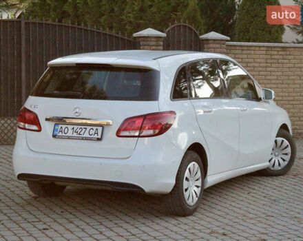 Белый Мерседес Б-класс, объемом двигателя 1.5 л и пробегом 178 тыс. км за 14500 $, фото 9 на Automoto.ua