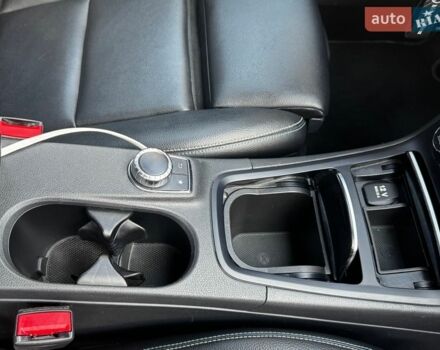 Белый Мерседес Б-класс, объемом двигателя 0 л и пробегом 124 тыс. км за 14000 $, фото 21 на Automoto.ua