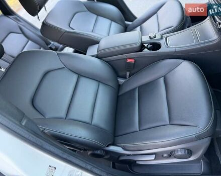 Белый Мерседес Б-класс, объемом двигателя 0 л и пробегом 90 тыс. км за 9800 $, фото 43 на Automoto.ua