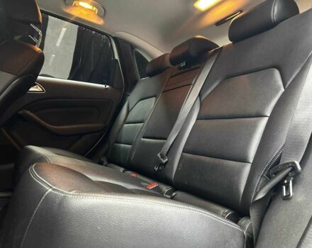 Білий Мерседес Б-клас, об'ємом двигуна 0 л та пробігом 120 тис. км за 11800 $, фото 15 на Automoto.ua