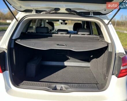 Белый Мерседес Б-класс, объемом двигателя 0 л и пробегом 92 тыс. км за 11900 $, фото 15 на Automoto.ua