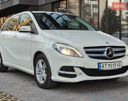 Белый Мерседес Б-класс, объемом двигателя 0 л и пробегом 85 тыс. км за 10500 $, фото 1 на Automoto.ua