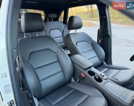 Белый Мерседес Б-класс, объемом двигателя 0 л и пробегом 90 тыс. км за 9800 $, фото 51 на Automoto.ua