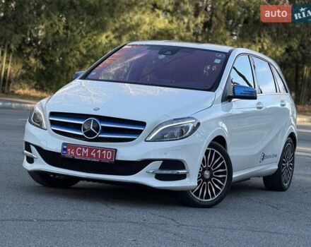 Белый Мерседес Б-класс, объемом двигателя 0 л и пробегом 90 тыс. км за 9800 $, фото 10 на Automoto.ua