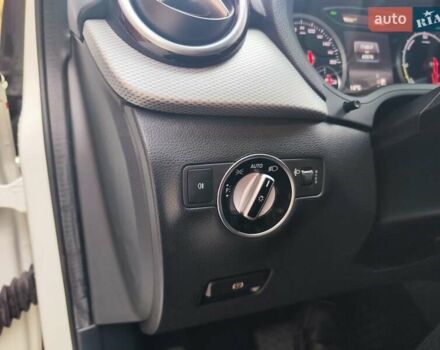 Белый Мерседес Б-класс, объемом двигателя 0 л и пробегом 60 тыс. км за 9999 $, фото 31 на Automoto.ua