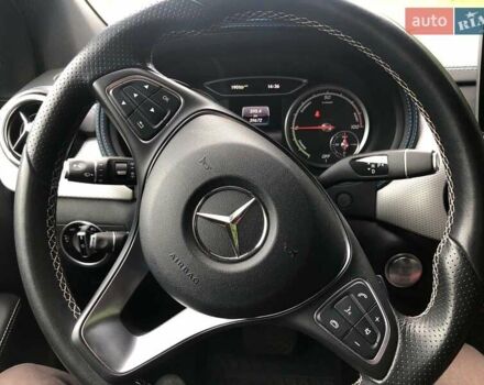 Белый Мерседес Б-класс, объемом двигателя 0 л и пробегом 43 тыс. км за 14800 $, фото 39 на Automoto.ua