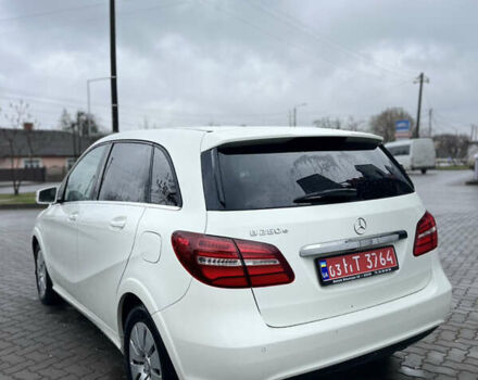 Білий Мерседес Б-клас, об'ємом двигуна 0 л та пробігом 96 тис. км за 9600 $, фото 8 на Automoto.ua