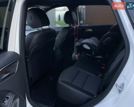 Белый Мерседес Б-класс, объемом двигателя 0 л и пробегом 65 тыс. км за 13900 $, фото 28 на Automoto.ua