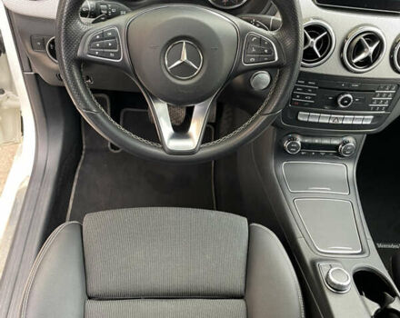 Мерседес Б-класс 2017 в Виннице на Automoto.ua Белый Мерседес Б-класс, объемом двигателя 0 л и пробегом 64 тыс. км за 10500 $, фото 4 на Automoto.ua