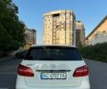 Белый Мерседес Б-класс, объемом двигателя 0 л и пробегом 108 тыс. км за 12500 $, фото 13 на Automoto.ua
