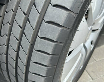 Белый Мерседес Б-класс, объемом двигателя 0 л и пробегом 74 тыс. км за 13500 $, фото 35 на Automoto.ua