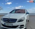 Белый Мерседес Б-класс, объемом двигателя 0 л и пробегом 80 тыс. км за 11600 $, фото 3 на Automoto.ua