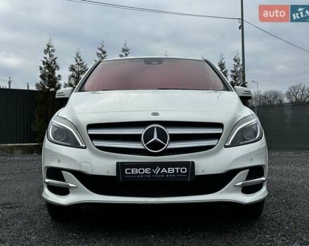 Белый Мерседес Б-класс, объемом двигателя 0 л и пробегом 47 тыс. км за 10699 $, фото 1 на Automoto.ua