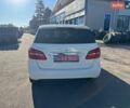 Білий Мерседес Б-клас, об'ємом двигуна 0 л та пробігом 97 тис. км за 11850 $, фото 6 на Automoto.ua