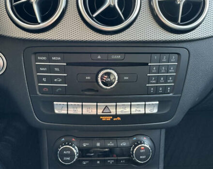 Білий Мерседес Б-клас, об'ємом двигуна 0 л та пробігом 68 тис. км за 13300 $, фото 25 на Automoto.ua