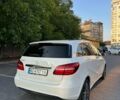 Белый Мерседес Б-класс, объемом двигателя 0 л и пробегом 108 тыс. км за 12500 $, фото 9 на Automoto.ua