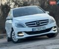 Белый Мерседес Б-класс, объемом двигателя 0 л и пробегом 60 тыс. км за 10799 $, фото 2 на Automoto.ua