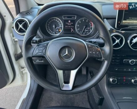 Белый Мерседес Б-класс, объемом двигателя 1.99 л и пробегом 158 тыс. км за 11999 $, фото 14 на Automoto.ua