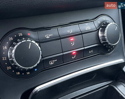 Белый Мерседес Б-класс, объемом двигателя 1.5 л и пробегом 70 тыс. км за 17900 $, фото 44 на Automoto.ua