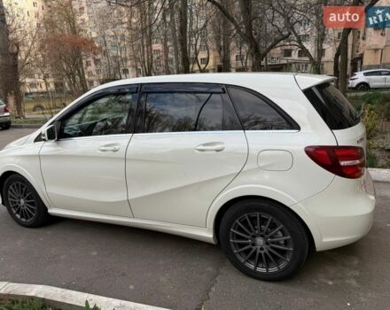 Білий Мерседес Б-клас, об'ємом двигуна 0 л та пробігом 131 тис. км за 14900 $, фото 4 на Automoto.ua