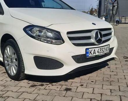 Білий Мерседес Б-клас, об'ємом двигуна 2.14 л та пробігом 287 тис. км за 14100 $, фото 8 на Automoto.ua
