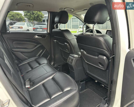 Белый Мерседес Б-класс, объемом двигателя 2.2 л и пробегом 192 тыс. км за 14600 $, фото 26 на Automoto.ua